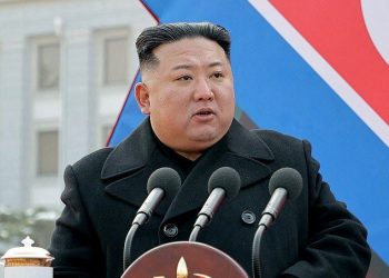 Korea Utara Gelar Parade Militer, Pamerkan Rudal Antarbenua Terbaru Hwasong-20