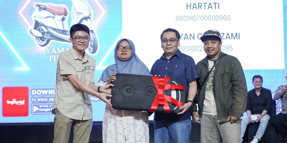 Hyundai Stargazer Jadi Rebutan di Tangcity Mall, Pengunjung Histeris Saat Pengundian