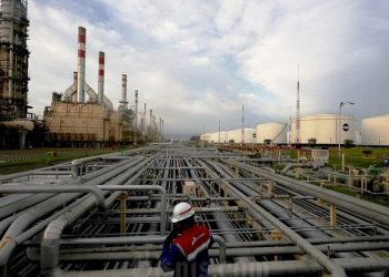 Beberapa Kilang India Bersiap Kurangi Impor Minyak Rusia