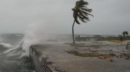 Badai Melissa Hantam Kuba Setelah Menghancurkan Jamaika