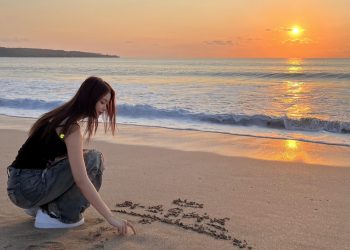 Carmen Hearts2Hearts Habiskan Waktu di Bali Sebelum Comeback Grupnya Bulan Ini