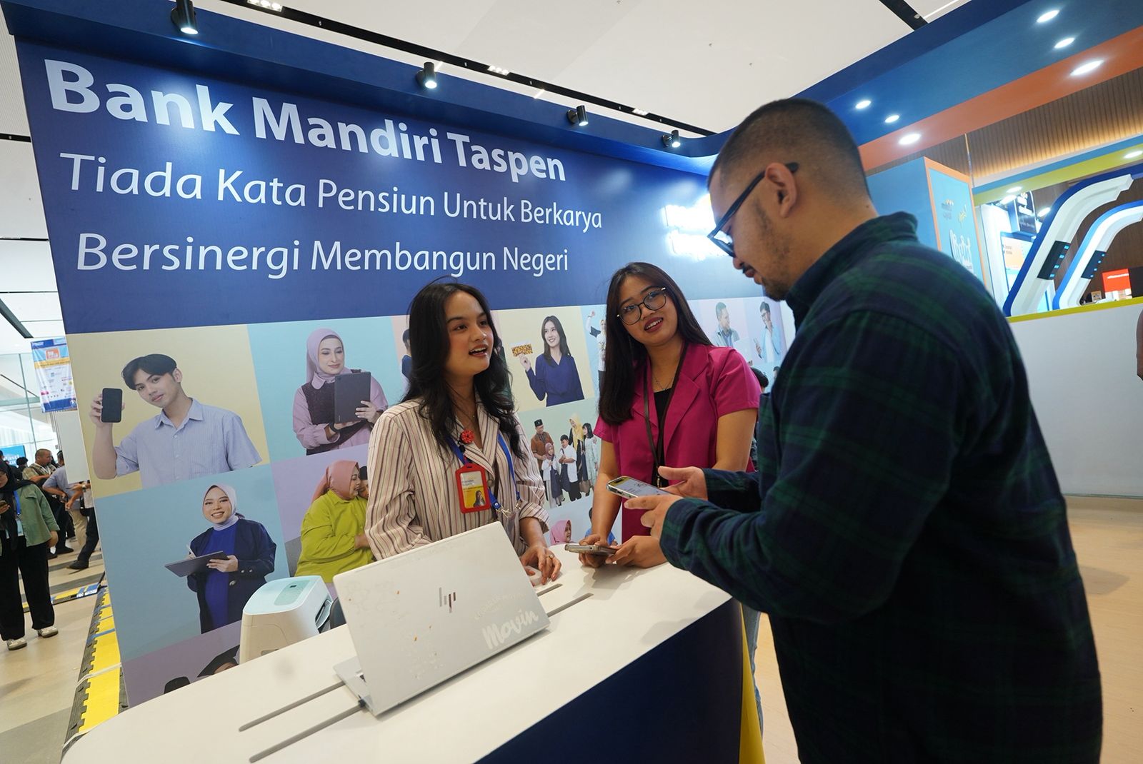 Bank Mandiri Taspen Hadir Meriahkan HUT Bank Mandiri dengan Semangat Berkarya Tanpa Batas