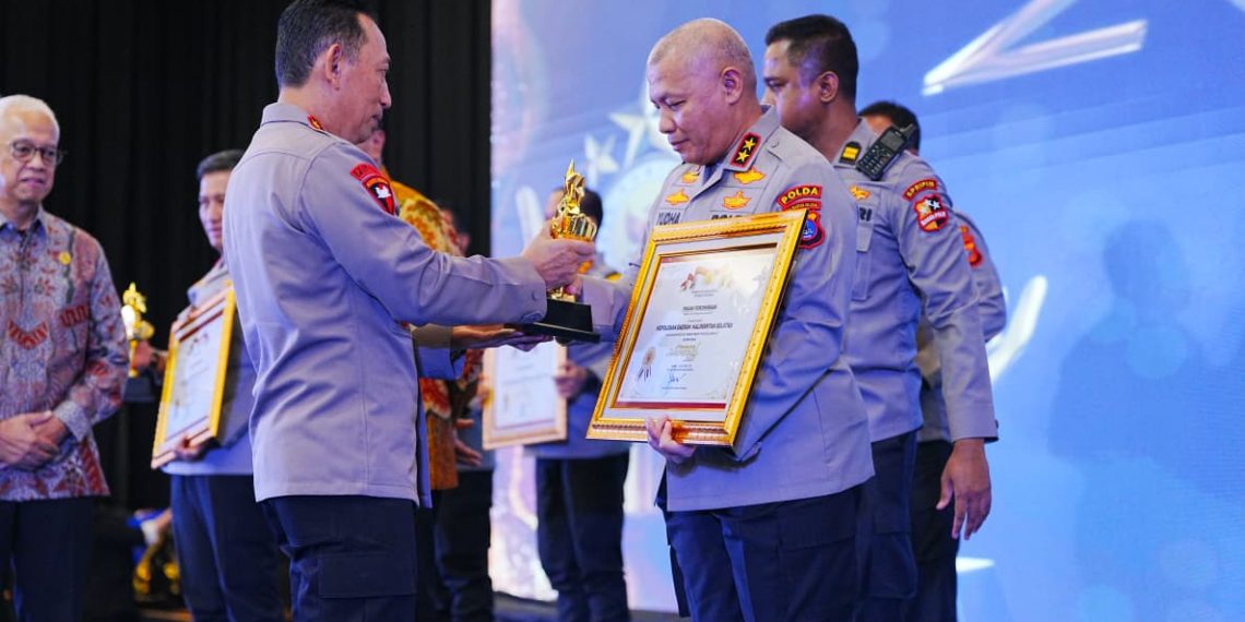 Kapolri Hadiri Kompolnas Award: Polri Terbuka terhadap Kritik dan Terus Berbenah