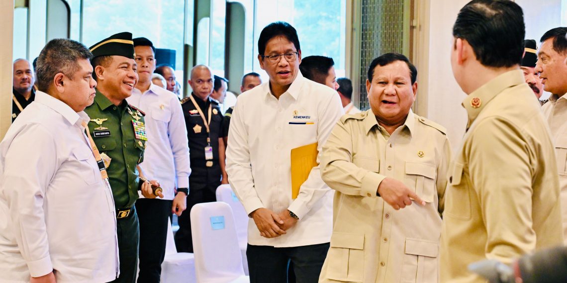 Panglima TNI Dampingi Presiden Prabowo Saksikan Penyerahan Uang Sitaan Korupsi Rp13,25 Triliun di Kejaksaan Agung