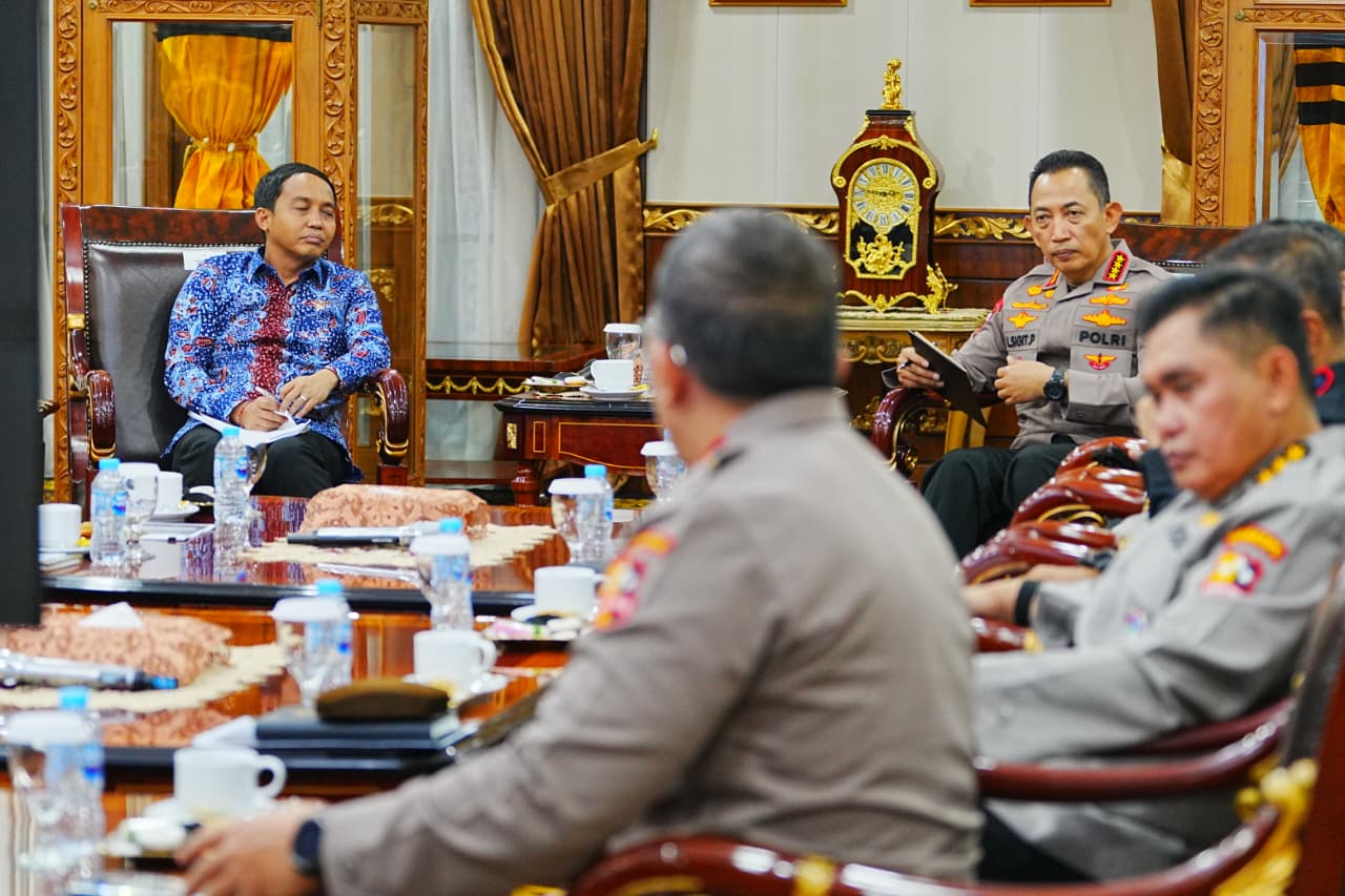 Kapolri dan Menhut Perkuat Sinergi Tangani Karhutla di Tengah Cuaca Ekstrem