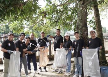 Bank Mandiri Gaungkan Aksi Bersih Serentak di Kalimantan, Libatkan 100 Peserta untuk Jaga Lingkungan Berkelanjutan