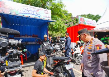 Kapolri Pimpin Apel Ojol di Jatim, Tegaskan Komitmen Bersama Jaga Kamtibmas