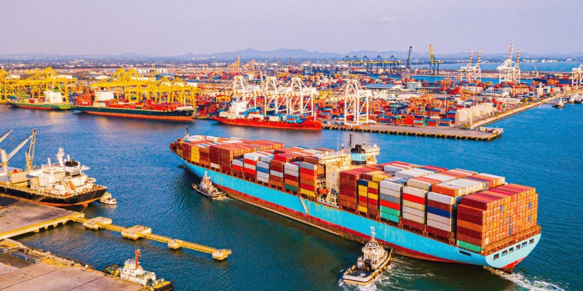 Ketergantungan Impor Bahan Mentah Picu Risiko Ekonomi Jangka Panjang