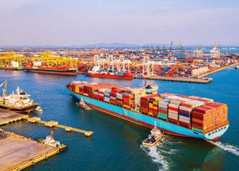 Ketergantungan Impor Bahan Mentah Picu Risiko Ekonomi Jangka Panjang