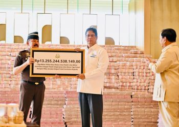 DPR Minta KPK dan Polri Ikut Pulihkan Uang Negara Seperti Kejagung