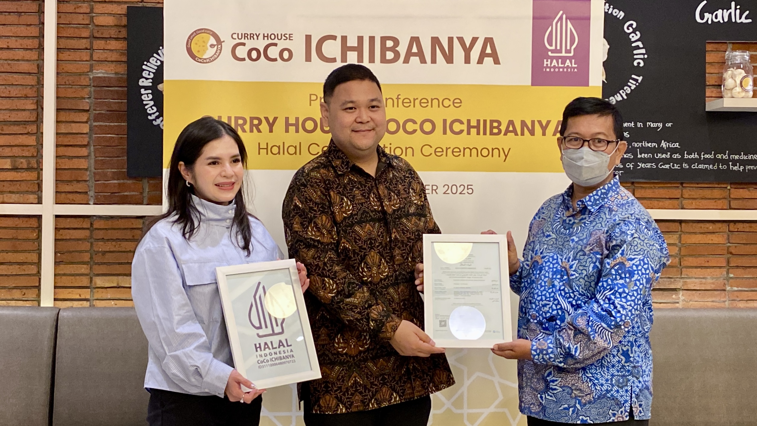 Restoran Kari Jepang CoCo ICHIBANYA Indonesia Resmi Kantongi Sertifikat Halal