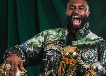 Bintang Celtics Jaylen Brown Cedera Hamstring Jelang Musim Baru NBA