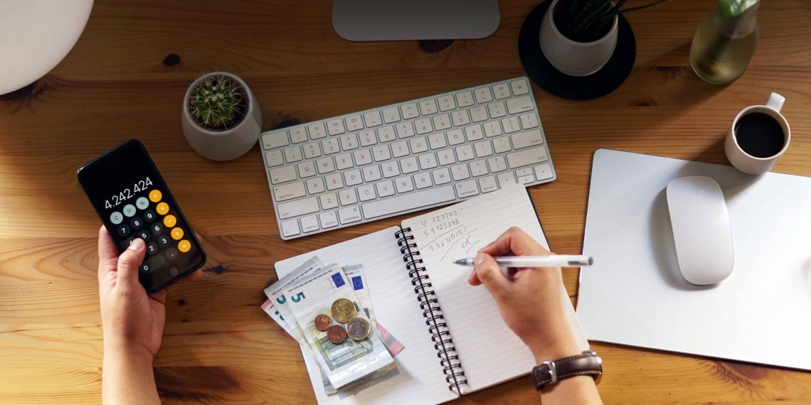 PT Harta Djaya Karya Tbk (MEJA)