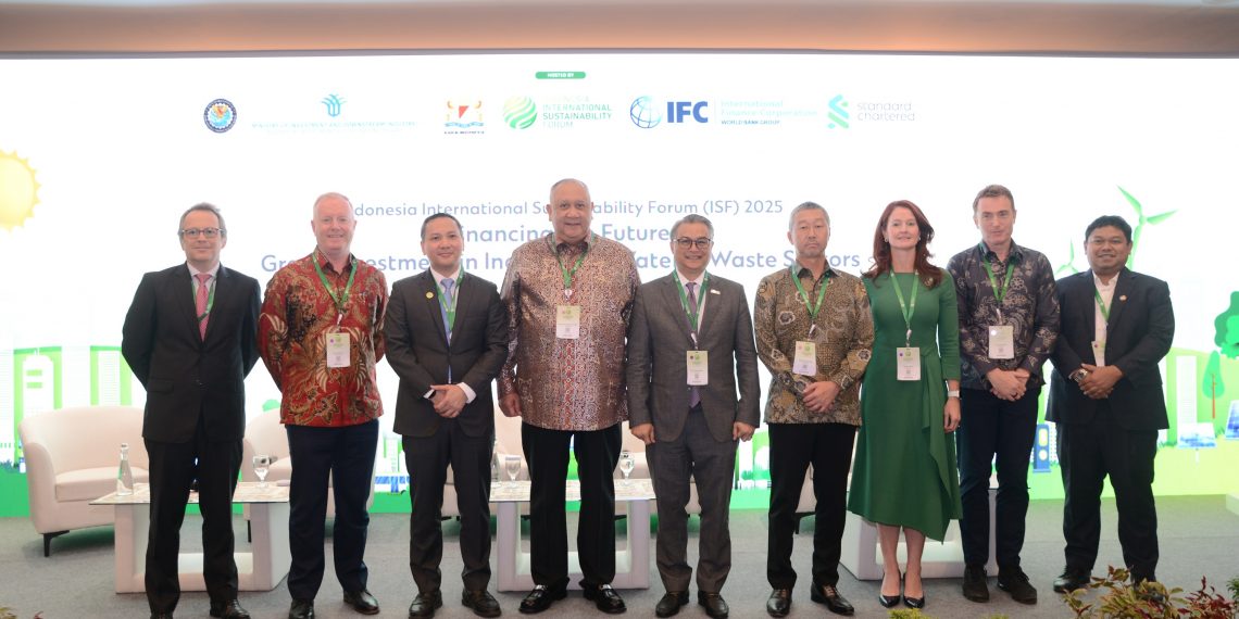 Standard Chartered dan IFC Dorong Investasi Swasta untuk Infrastruktur Air dan Limbah Berkelanjutan di Indonesia