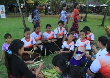 100 Anak Pentaskan Tari Pendet Massal di The Nusa Dua Festival 2025, Wujud Pelestarian Budaya dan Semangat Generasi Muda
