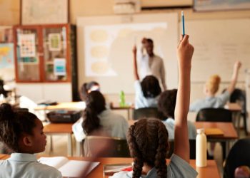 Negara Bisa Maju Kalau Warganya Pintar, Sejahtera dan Tak Andalkan Alam