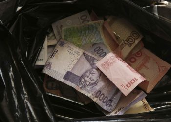 Peran Strategis Uang dalam Menjaga Keseimbangan Ekonomi Global