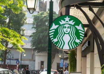 Bukan Soal Kopi, Ini Alasan Starbucks Selalu Penuh Tiap Hari