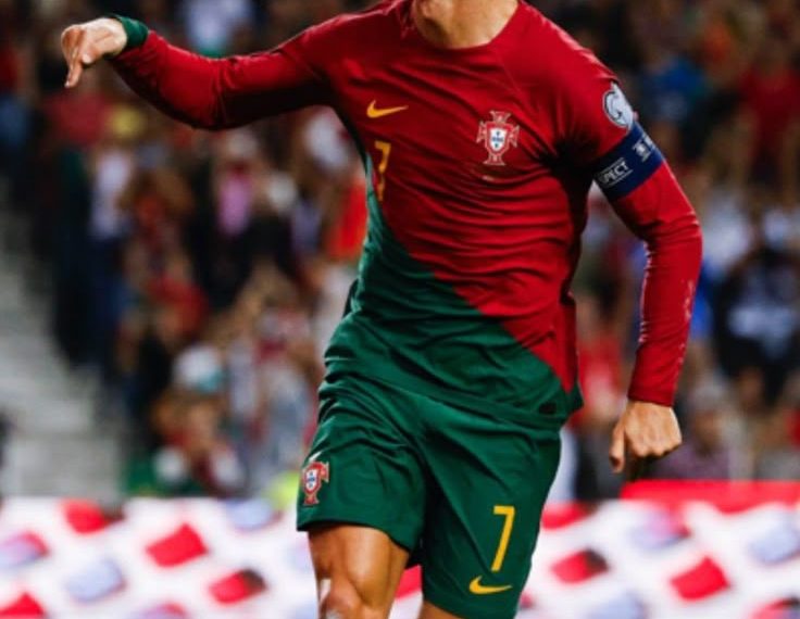 Cristiano Ronaldo Masih Bisa Cetak Gol Sambil Salto di Usia 40 Tahun