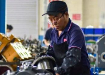 Aktivitas Pabrik China Melambat Pada Oktober, PMI Swasta Tunjukkan Pelemahan