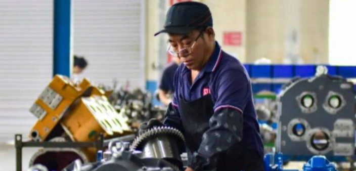 Aktivitas Pabrik China Melambat Pada Oktober, PMI Swasta Tunjukkan Pelemahan