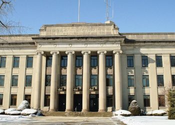 Hakim Federal Chicago Perintahkan Toilet Bersih dan Akses Pengacara Bagi Tahanan Imigrasi