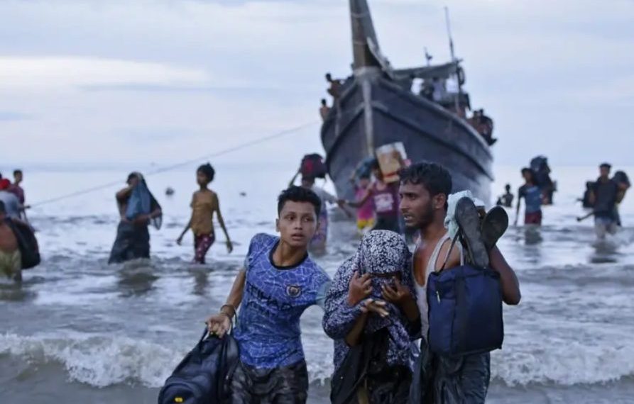 Penyintas Rohingya Kenang Tenggelamnya Kapal Maut, Lebih Banyak Jenazah Ditemukan