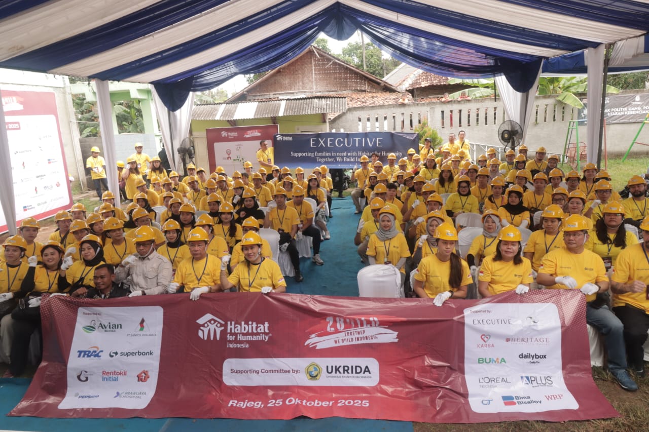 Rayakan 25 Tahun Perjalanan, APLUS Gandeng Habitat For Humanity Indonesia Berbagi Kasih Membangun Negeri
