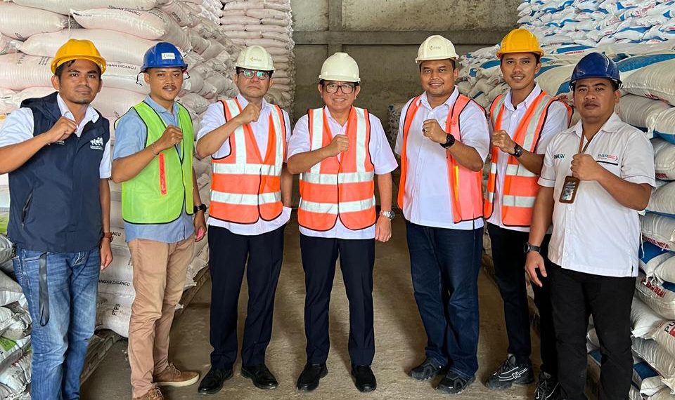 Pupuk Indonesia Pastikan Petani Papua Barat Daya Sudah Tebus Pupuk Bersubsidi dengan HET Baru