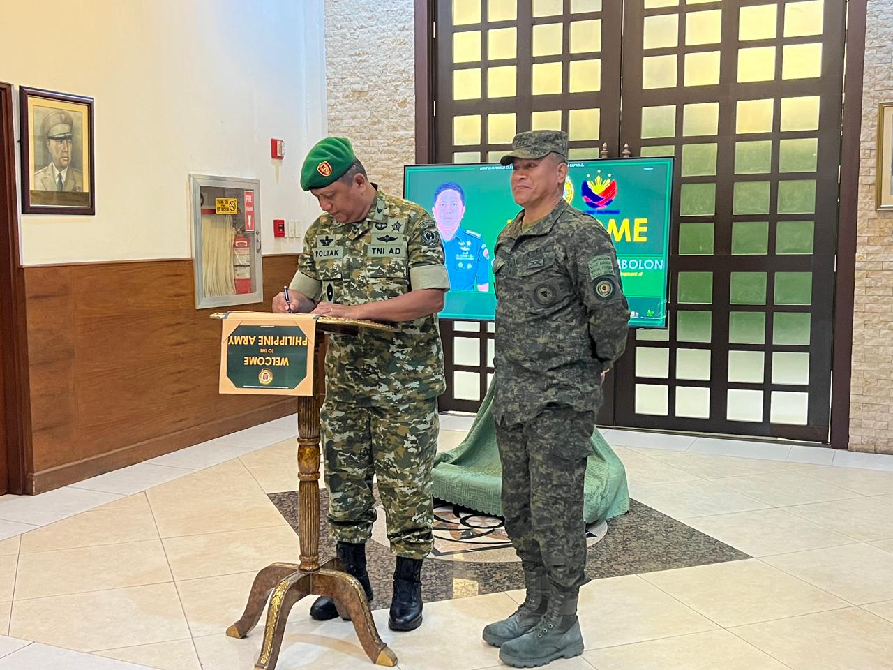 Puskomlekad Gelar Pertukaran Ahli SMEE C2 Signal Integration Bersama Philippine Army di Manila