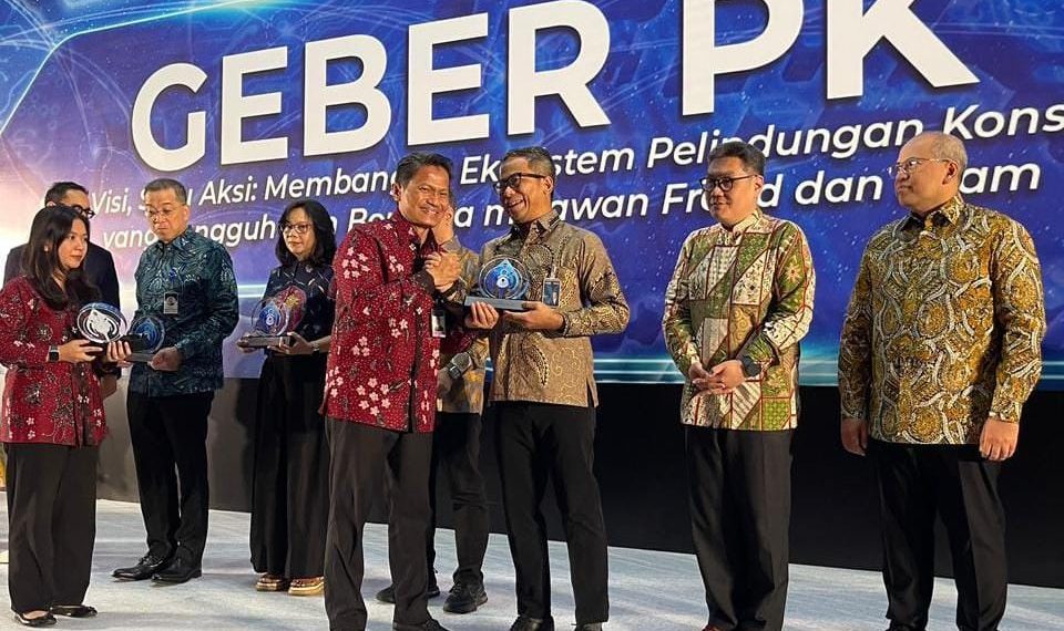 BI Beri Penghargaan kepada BNI atas Peran Aktif dalam Edukasi Pelindungan Konsumen