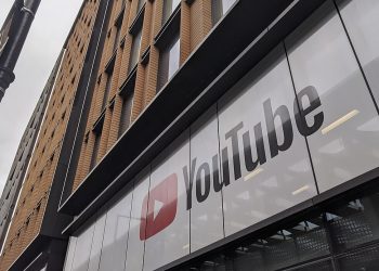 Pendapatan Iklan YouTube Jadi Mesin Uang Buat Para Kreator Dunia