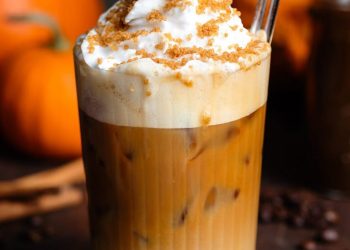 Minuman Musim Gugur AS yang Memecah Belah dan Memiliki Masa Lalu Kelam