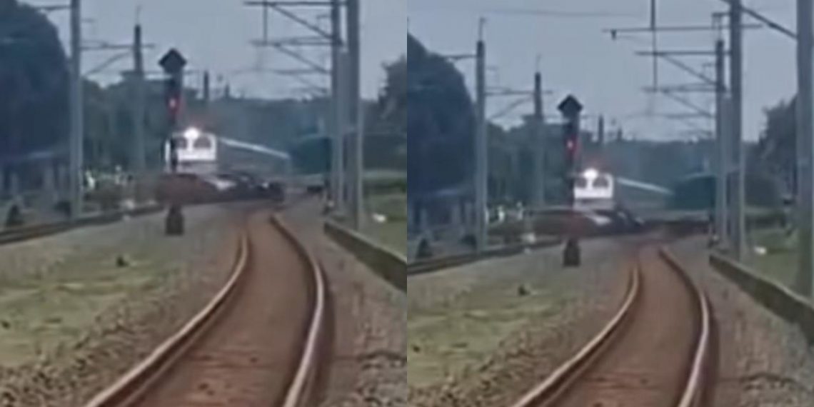 Ngeri! Kereta di Sleman Tabrak Mobil dan Motor, 3 Nyawa Melayang