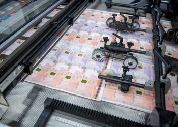 Mesin Cetak Uang Tercanggih di Dunia Buatan KBA-NotaSys