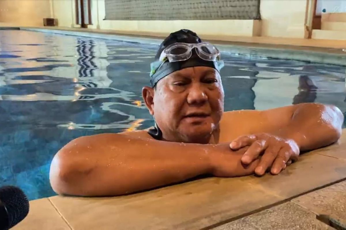 Renang Jadi Olahraga Favorit Prabowo, Ternyata Ini Sebabnya
