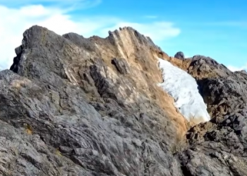 Salju Abadi Jayawijaya Tinggal Sedikit, Diprediksi Hilang 2026