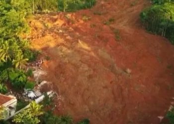 Ilustrasi tanah longsor.