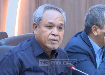 DPR Soroti Marak Ijazah Palsu, Singgung Hakim MK Arsul Sani