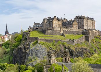 10 Fakta Seru Edinburgh yang Bikin Penasaran dan Wajib Dikunjungi