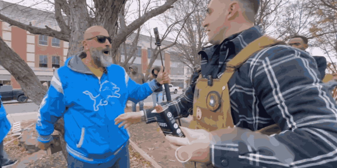 Jurnalis AS Gagalkan Upaya Calon Senator Bakar Al-Qur’an