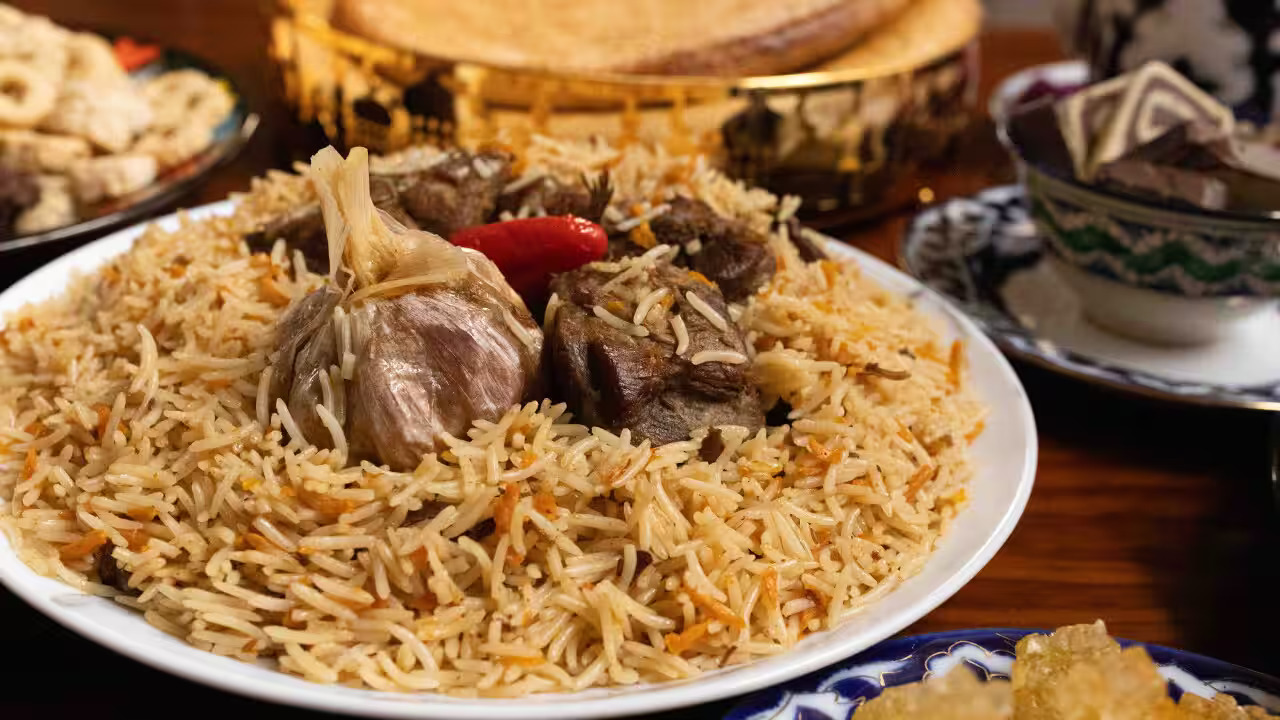 Plov, nasi berbumbu khas Uzbekistan yang bikin dunia penasaran