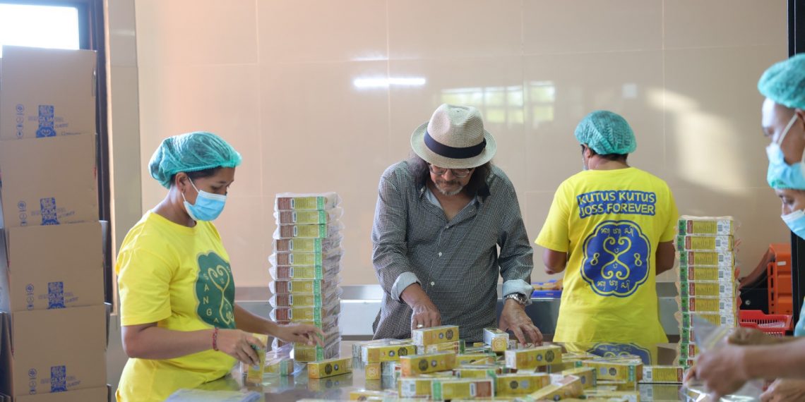 Bambang Pranoto Pembuat Kutus Kutus