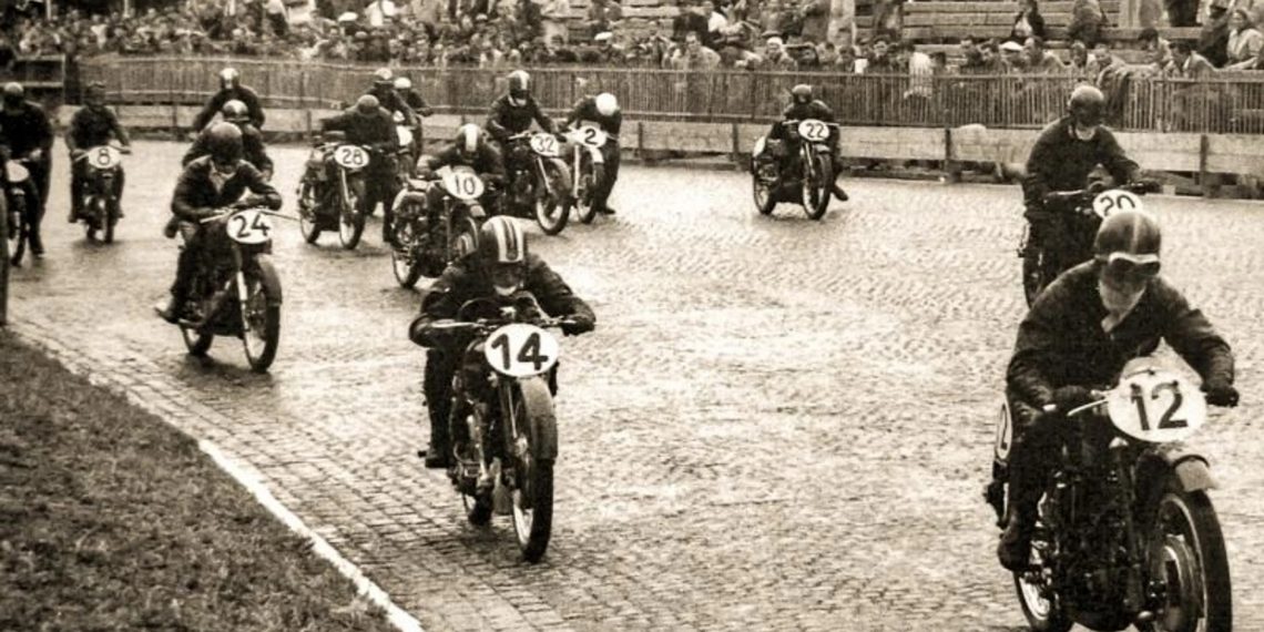 Sejarah MotoGP: Perjalanan Panjang dari Era 500cc ke Mesin 1000cc