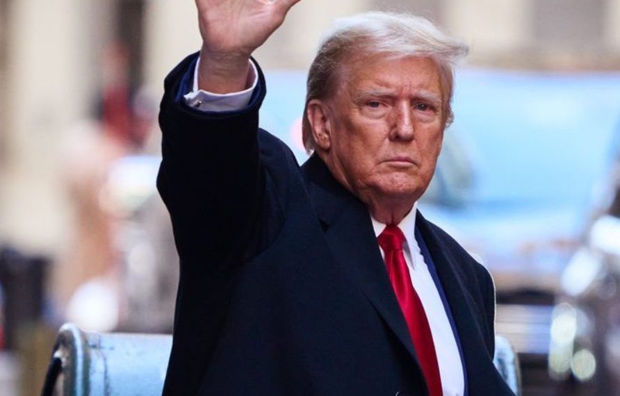 Trump Ancam Akan Serang Negara yang Punya Minyak Lebih Banyak dari Irak