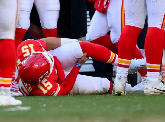 Patrick Mahomes Alami Cedera ACL, Broncos Menang Dramatis Dan Bills Perketat Persaingan AFC East Di NFL Pekan Ke-15