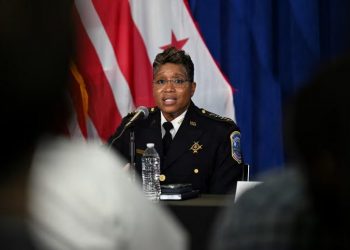 Pemerintahan Trump Gugat Washington DC Atas Undang-Undang Senjata Api