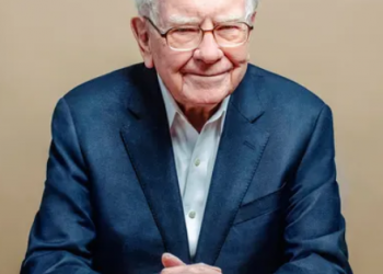 Hari terakhir Warren Buffett Sebagai CEO Berkshire Hathaway, Para Pemimpin Bisnis Ungkap Pelajaran Berharga Darinya