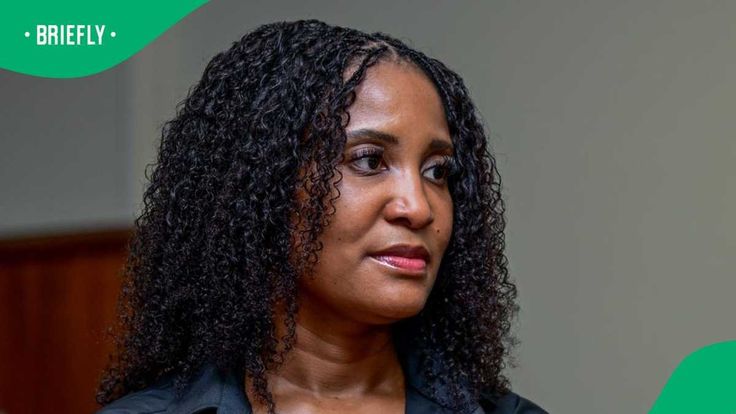 Putri Mantan Pemimpin Afrika Selatan Dituduh Memikat Pria untuk Bertempur Bagi Rusia