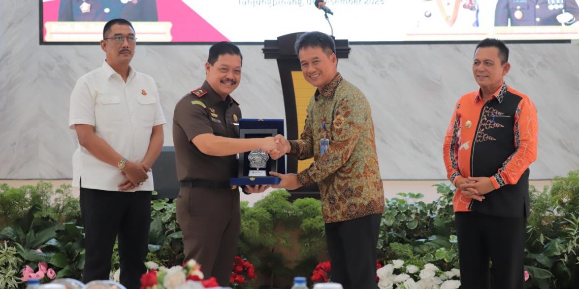 Jamkrindo Perkuat Pemberdayaan Sosial melalui Kolaborasi Strategis dengan Kejagung dan Pemprov Kepri